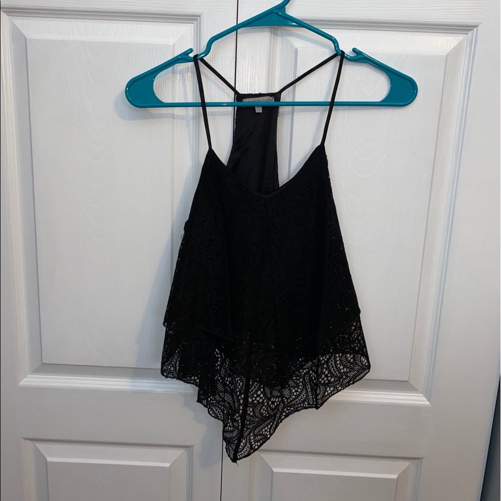 Women’s cropped tank top